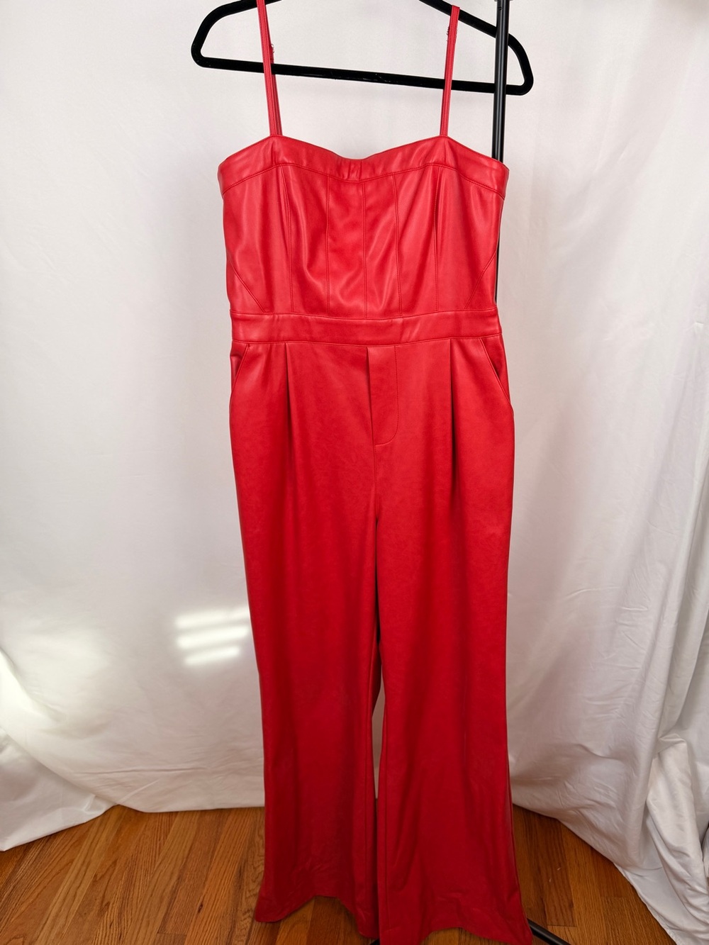 Avec Les Filles Women’s Red Wide-Leg Jumpsuit